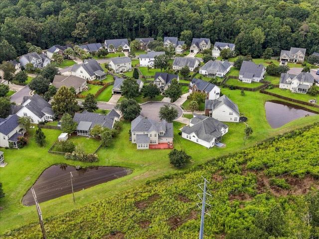 5008 Streamside Road, Summerville, SC 29485