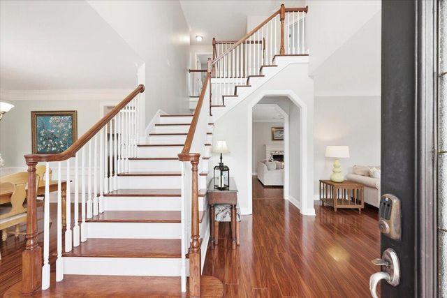 5008 Streamside Road, Summerville, SC 29485
