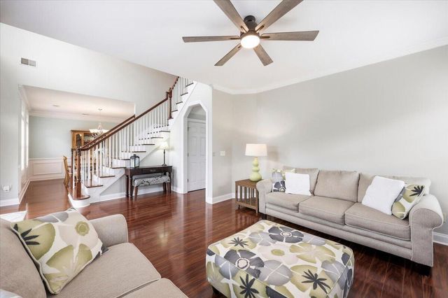 5008 Streamside Road, Summerville, SC 29485