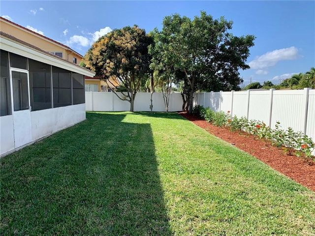 10841 FOX GLEN Drive, Boca Raton, FL 33428