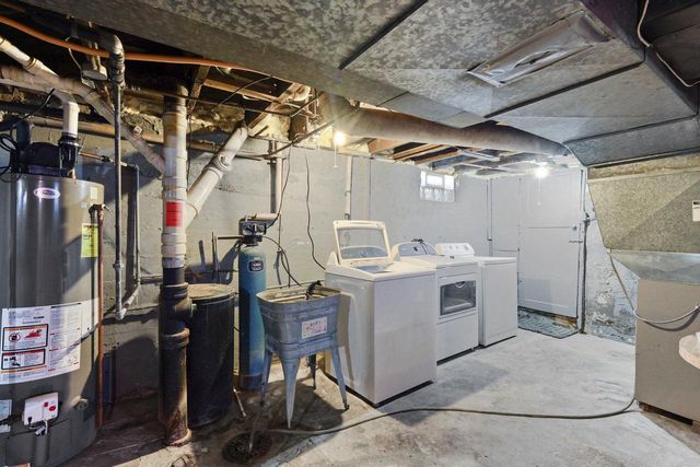 2505 Badger Lane, Madison, WI 53713