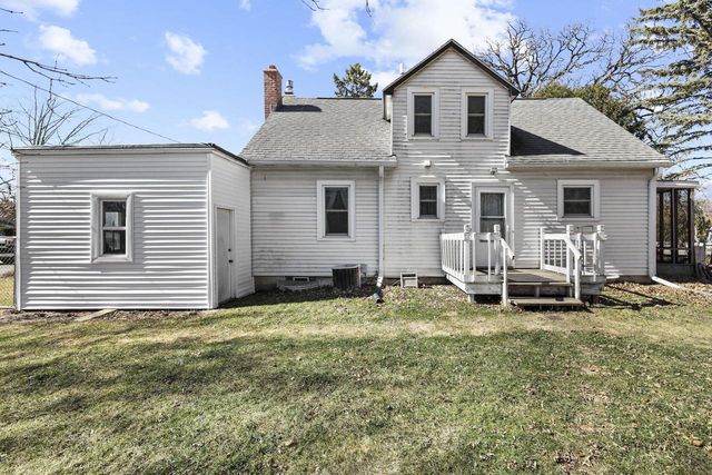 2505 Badger Lane, Madison, WI 53713