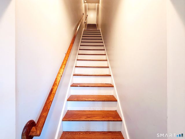 308 Alden Avenue B, New Haven, CT 06515