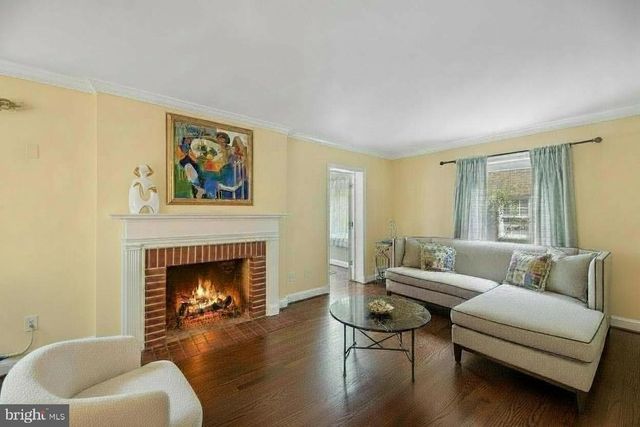 4600 WARREN ST NW, Washington, DC 20016