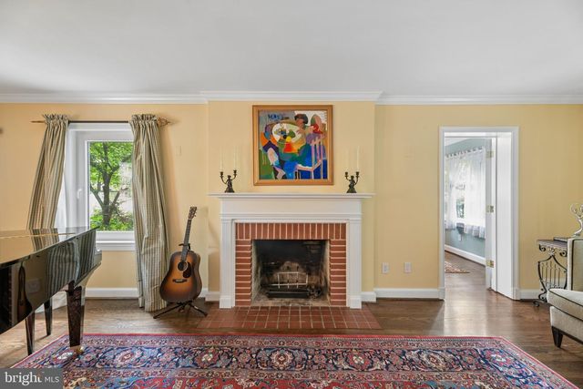 4600 WARREN ST NW, Washington, DC 20016