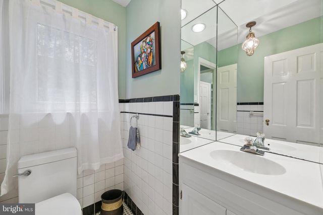 4600 WARREN ST NW, Washington, DC 20016
