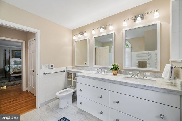4600 WARREN ST NW, Washington, DC 20016