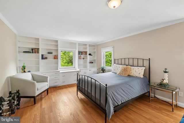4600 WARREN ST NW, Washington, DC 20016