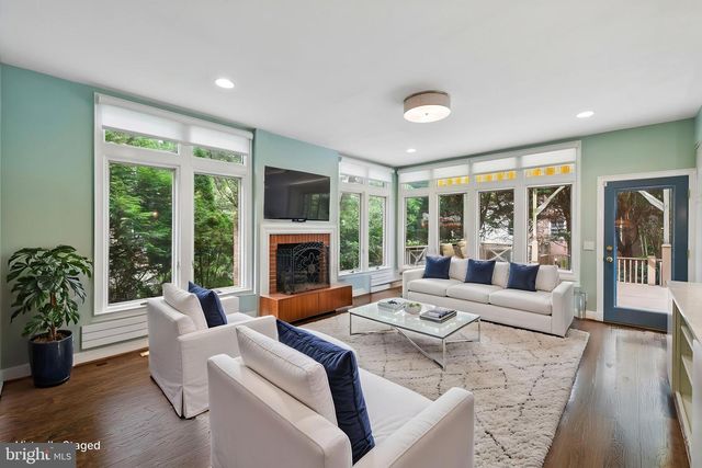 4600 WARREN ST NW, Washington, DC 20016
