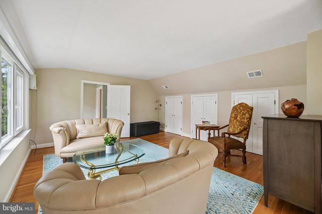 4600 WARREN ST NW, Washington, DC 20016
