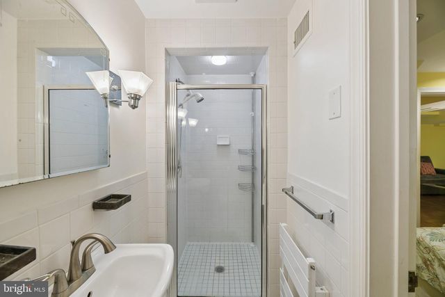 4600 WARREN ST NW, Washington, DC 20016
