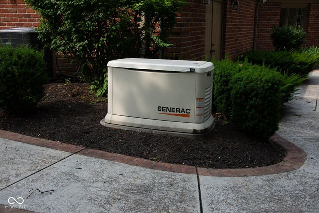 17 Windridge Street, Anderson, IN 46011