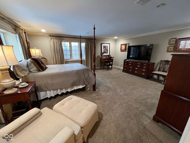 17 Windridge Street, Anderson, IN 46011