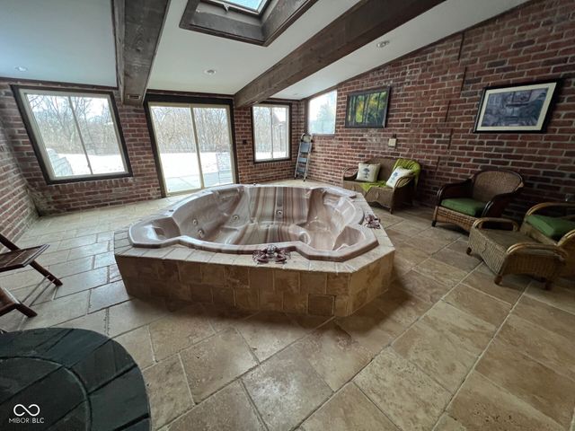 17 Windridge Street, Anderson, IN 46011