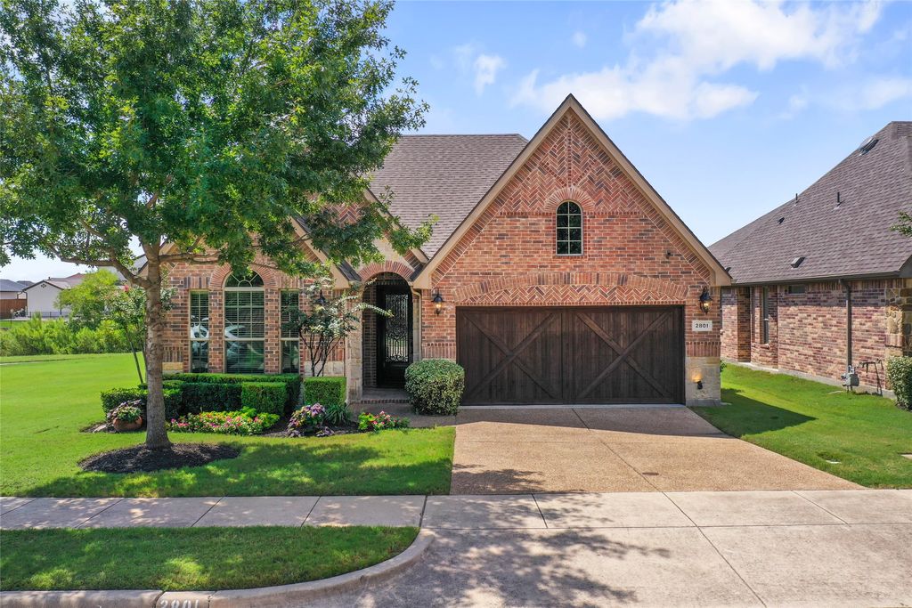 2801 Sherwood Drive, Trophy Club, TX 76262