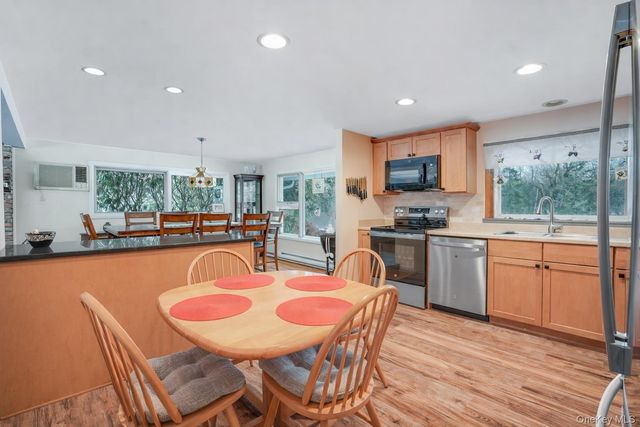 33 Milltown Road, Brewster, NY 10509