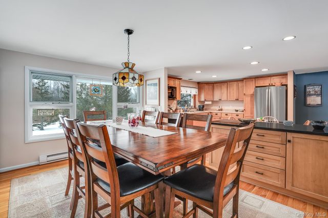 33 Milltown Road, Brewster, NY 10509