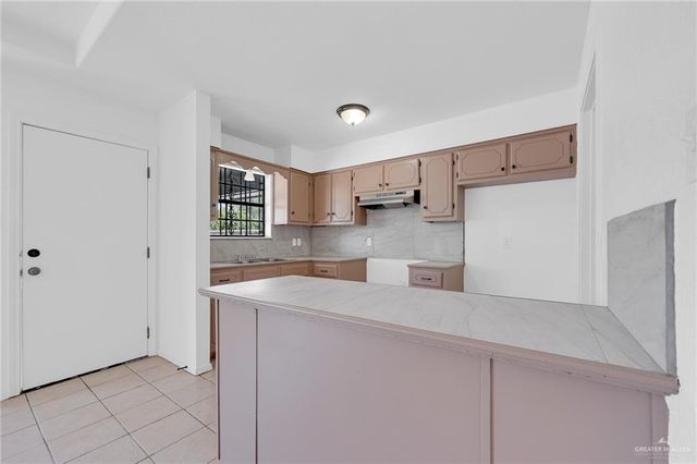 7100 E Comet Drive, Pharr, TX 78577