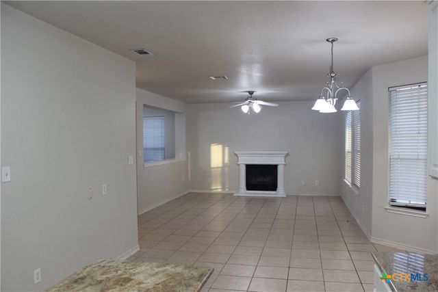 2810 Phoenix Drive, Killeen, TX 76543