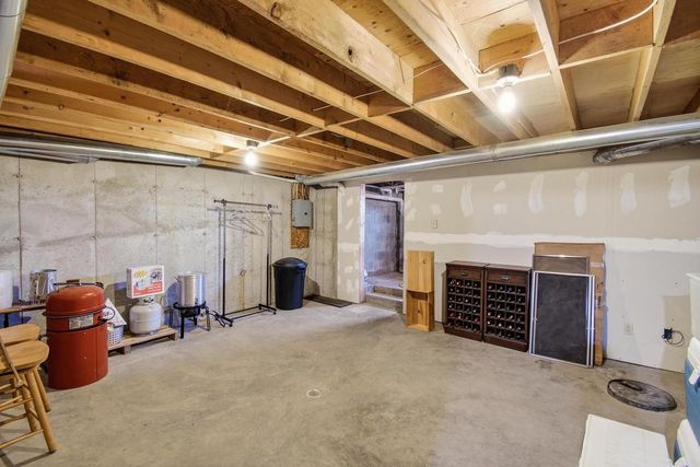 3265 Bergum Road, Mount Horeb, WI 53572