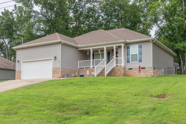107 Doak St, Shelbyville, TN 37160