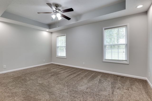 107 Doak St, Shelbyville, TN 37160