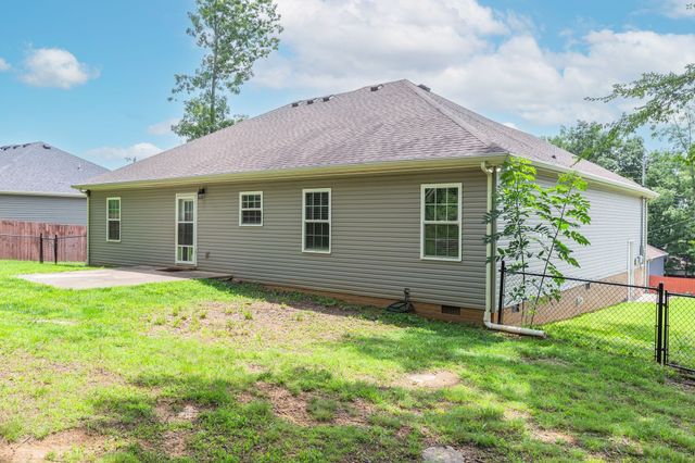 107 Doak St, Shelbyville, TN 37160