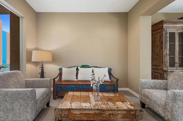 1911 Torchlight Lane, Palm Springs, CA 92264