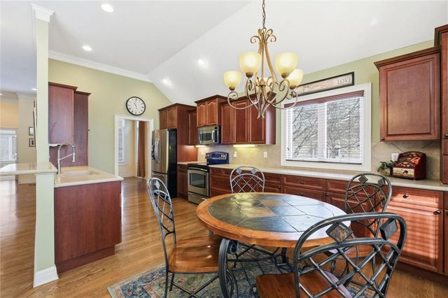 11813 S Hallet Street, Olathe, KS 66062