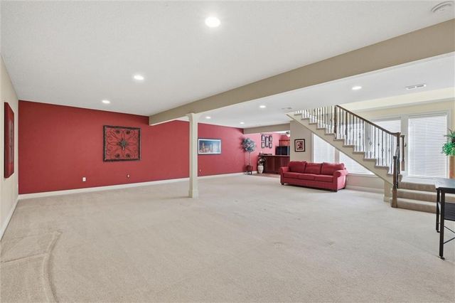 11813 S Hallet Street, Olathe, KS 66062