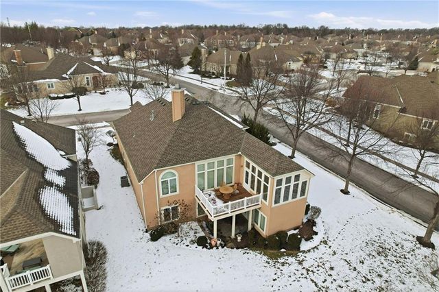 11813 S Hallet Street, Olathe, KS 66062