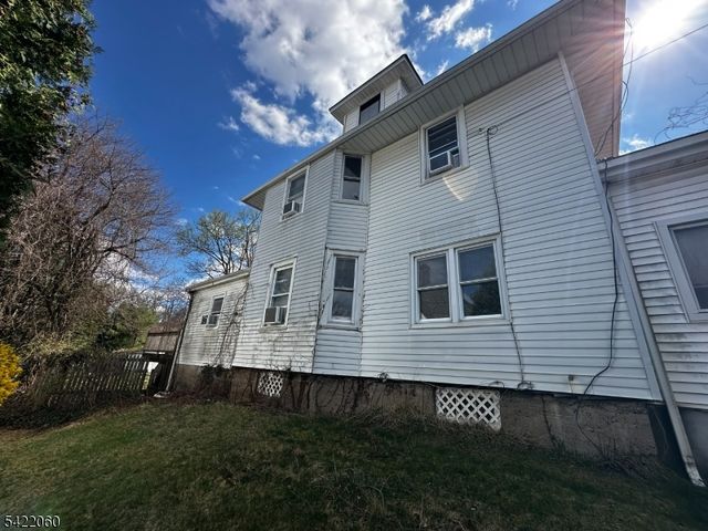 126 Bartholdi Ave, Butler Boro, NJ 07405