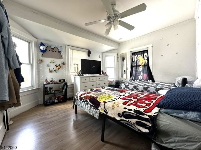126 Bartholdi Ave, Butler Boro, NJ 07405