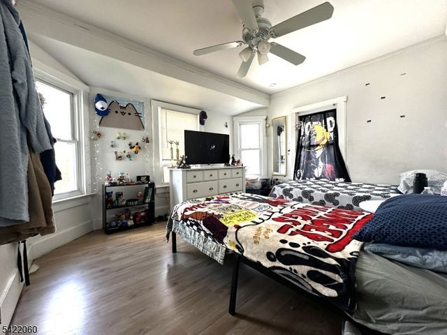 126 Bartholdi Ave, Butler Boro, NJ 07405