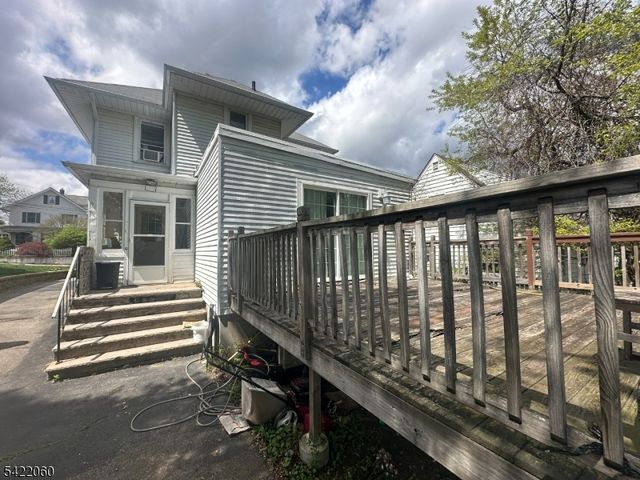 126 Bartholdi Ave, Butler Boro, NJ 07405