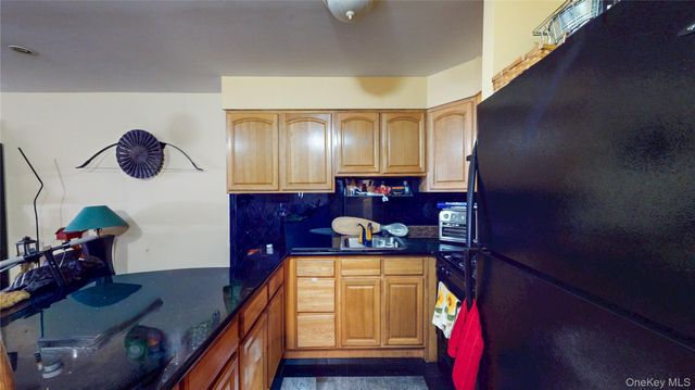 443 Amber Street, Brooklyn, NY 11208
