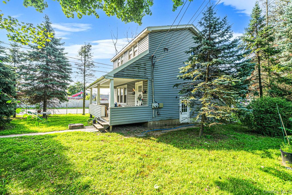 197 McKay Road, Huntington Station, NY 11746 — photo 2