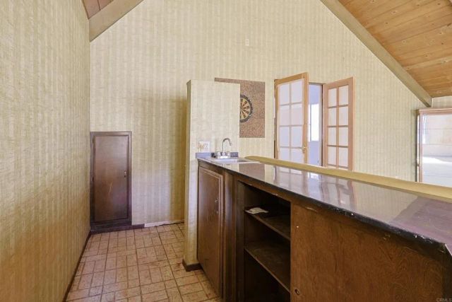 25077 Manzanita Lane, Descanso, CA 91916