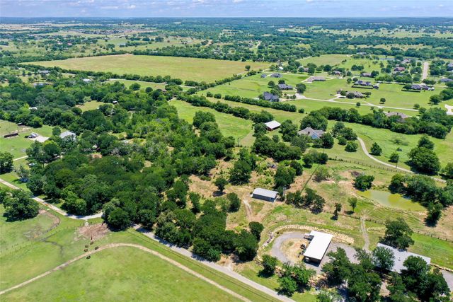 1750 S Fm 372, Gainesville, TX 76240