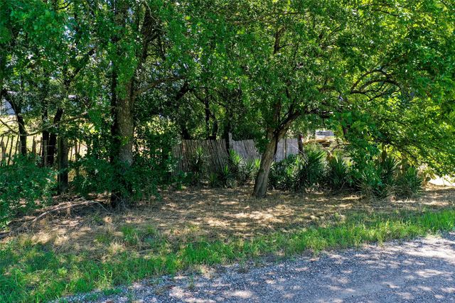 1750 S Fm 372, Gainesville, TX 76240