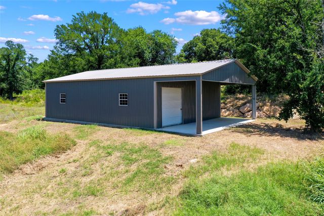 1750 S Fm 372, Gainesville, TX 76240