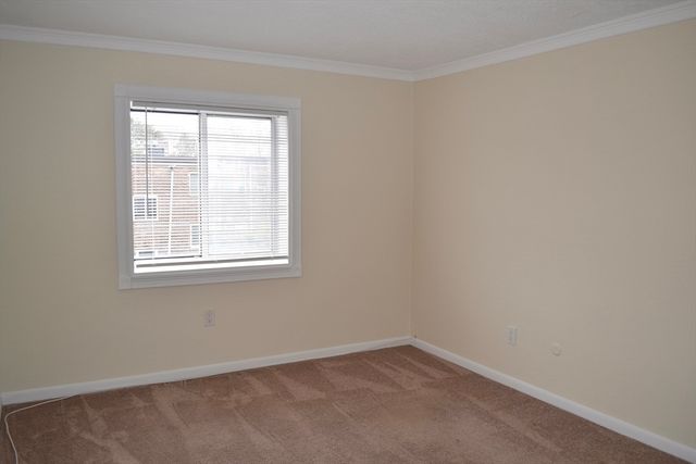 4 Universal Street 12, Framingham, MA 01702
