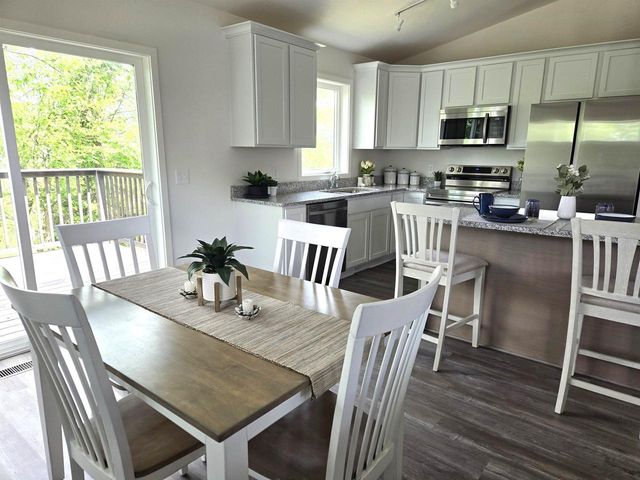 37 Rock River Drive, Edgerton, WI 53589