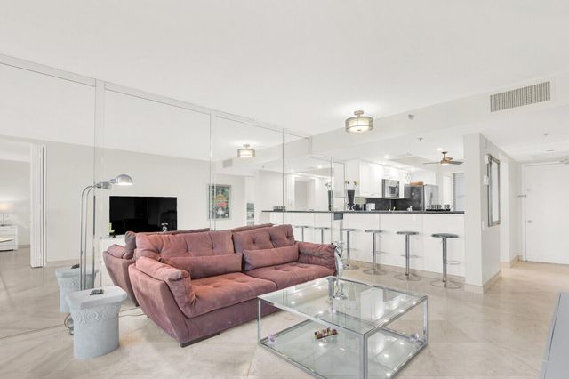 2687 N Ocean Boulevard G-306, Boca Raton, FL 33431