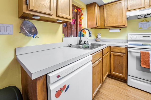 2477 SE 27th Street, Okeechobee, FL 34974