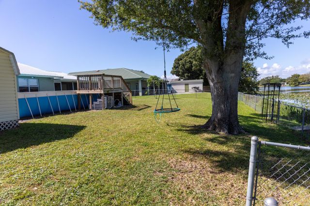 2477 SE 27th Street, Okeechobee, FL 34974