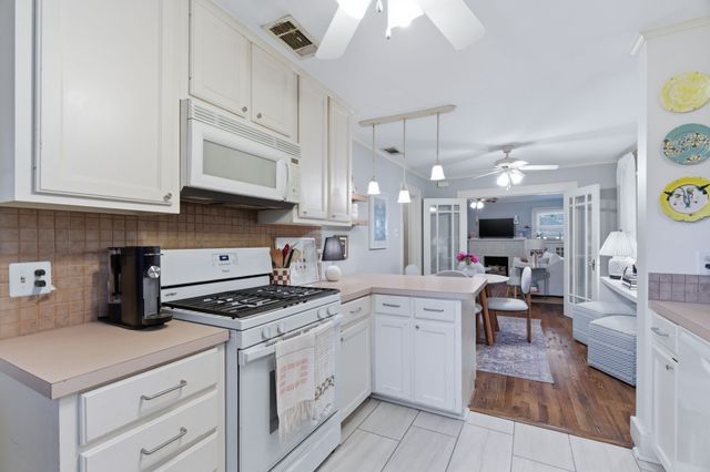 3850 Harley Avenue, Fort Worth, TX 76107