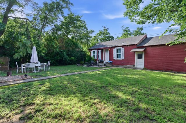 3850 Harley Avenue, Fort Worth, TX 76107