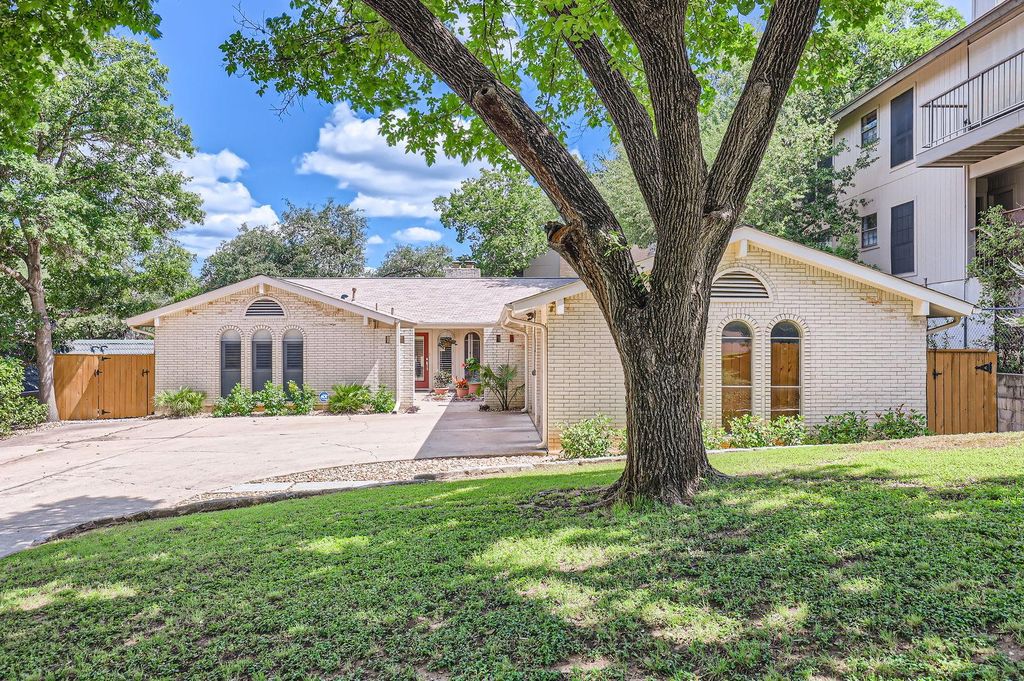3004 Maywood CIR, Austin, TX 78703