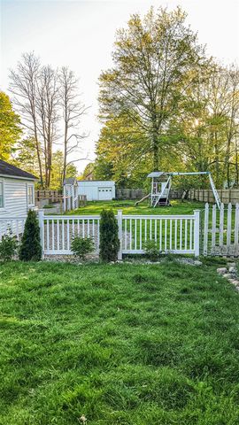 214 N Fourth Street, Sturgis, MI 49091